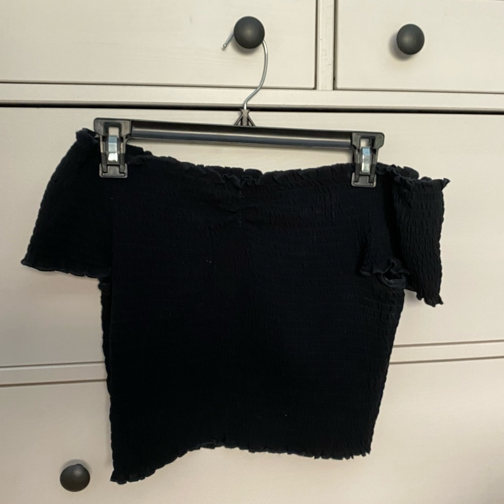 kendall and kylie off the shoulder crop top.